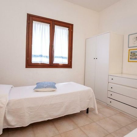 Villino Funtana Apartment San Teodoro  Bagian luar foto