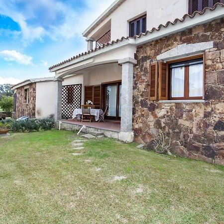Villino Funtana Apartment San Teodoro  Bagian luar foto