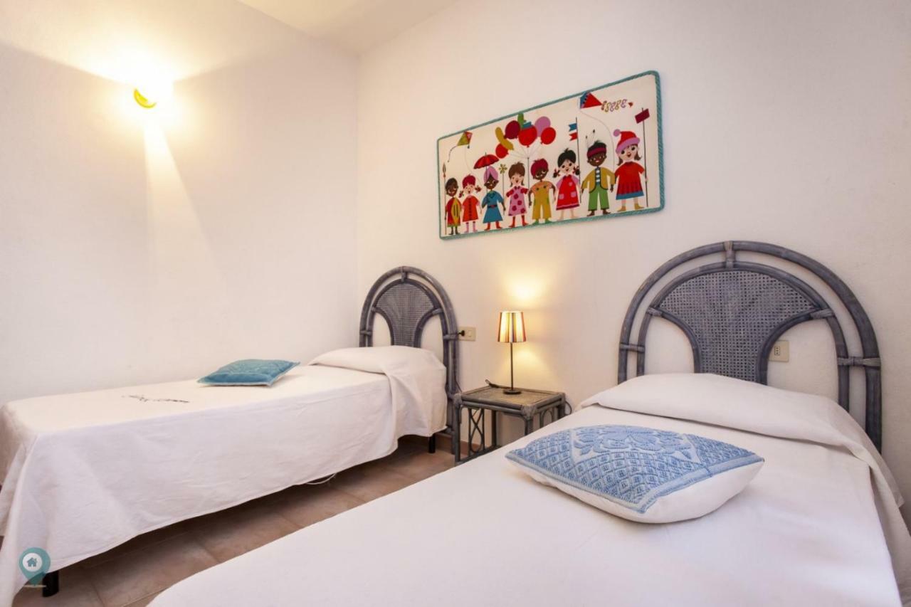 Villino Funtana Apartment San Teodoro  Bagian luar foto